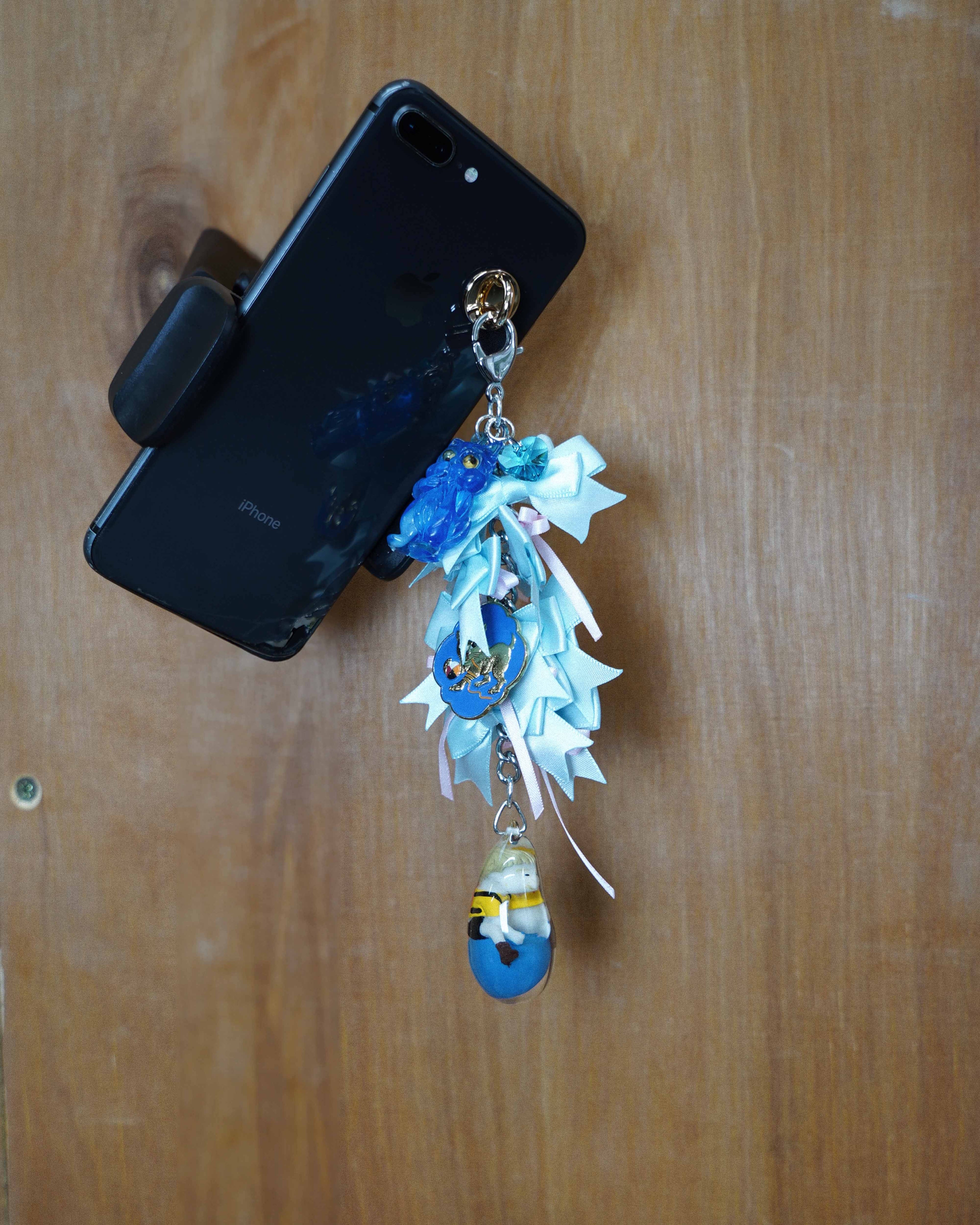 Baby Blue Drip Ribbon Bow Artisan Keychain 08