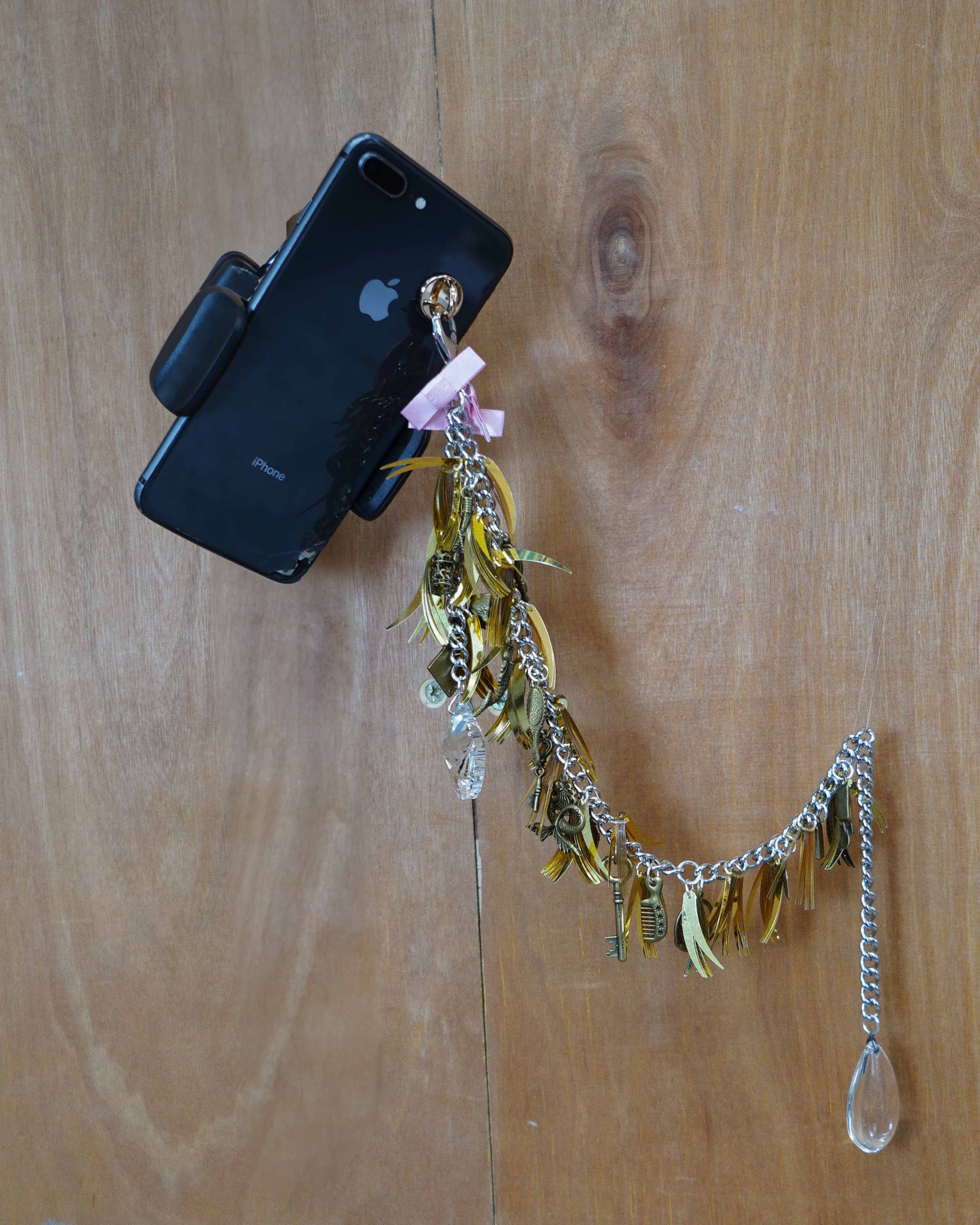 Antique Gold Metallic Feather Artisan Keychain - Long 04