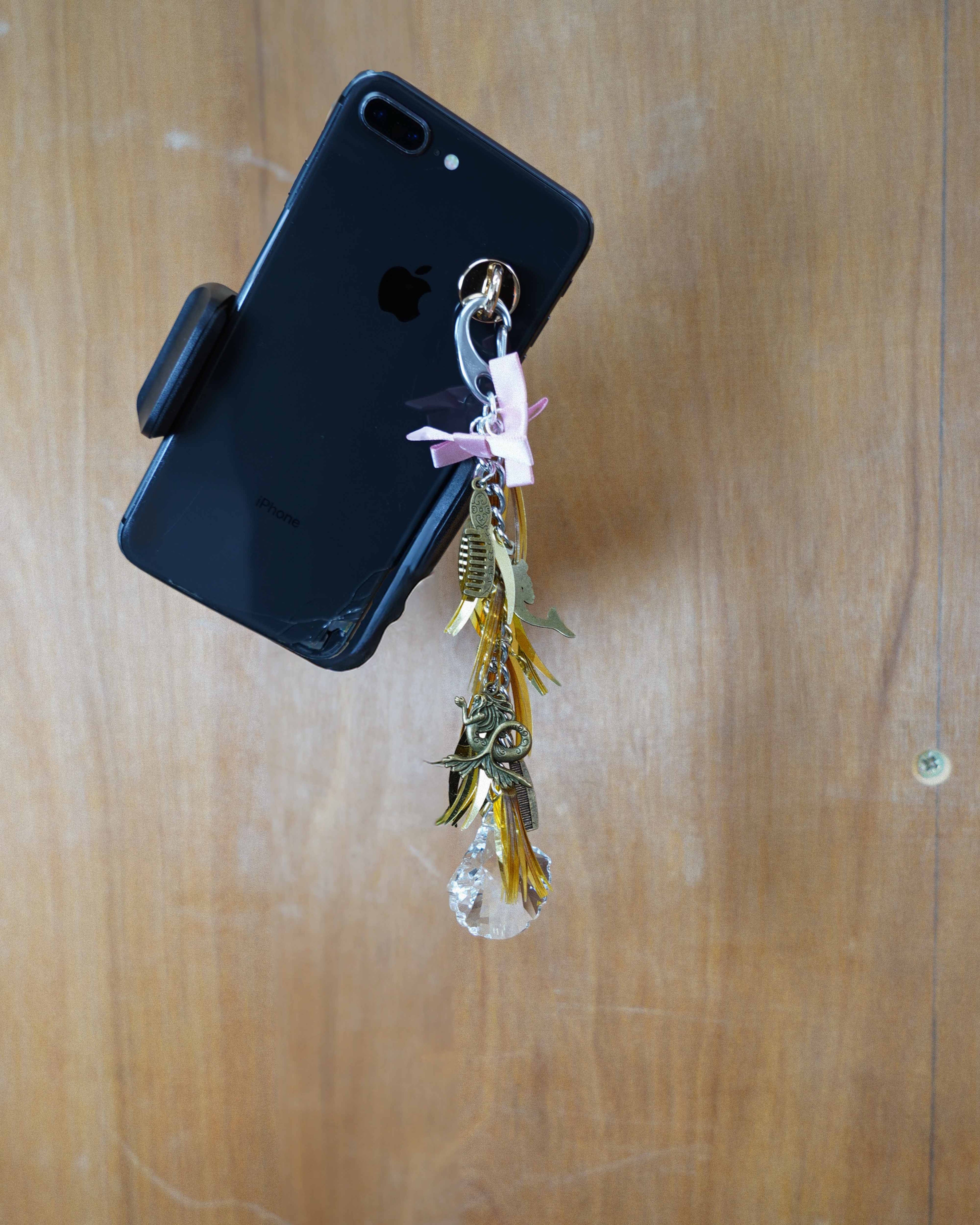 Antique Gold Metallic Feather Artisan Keychain 02
