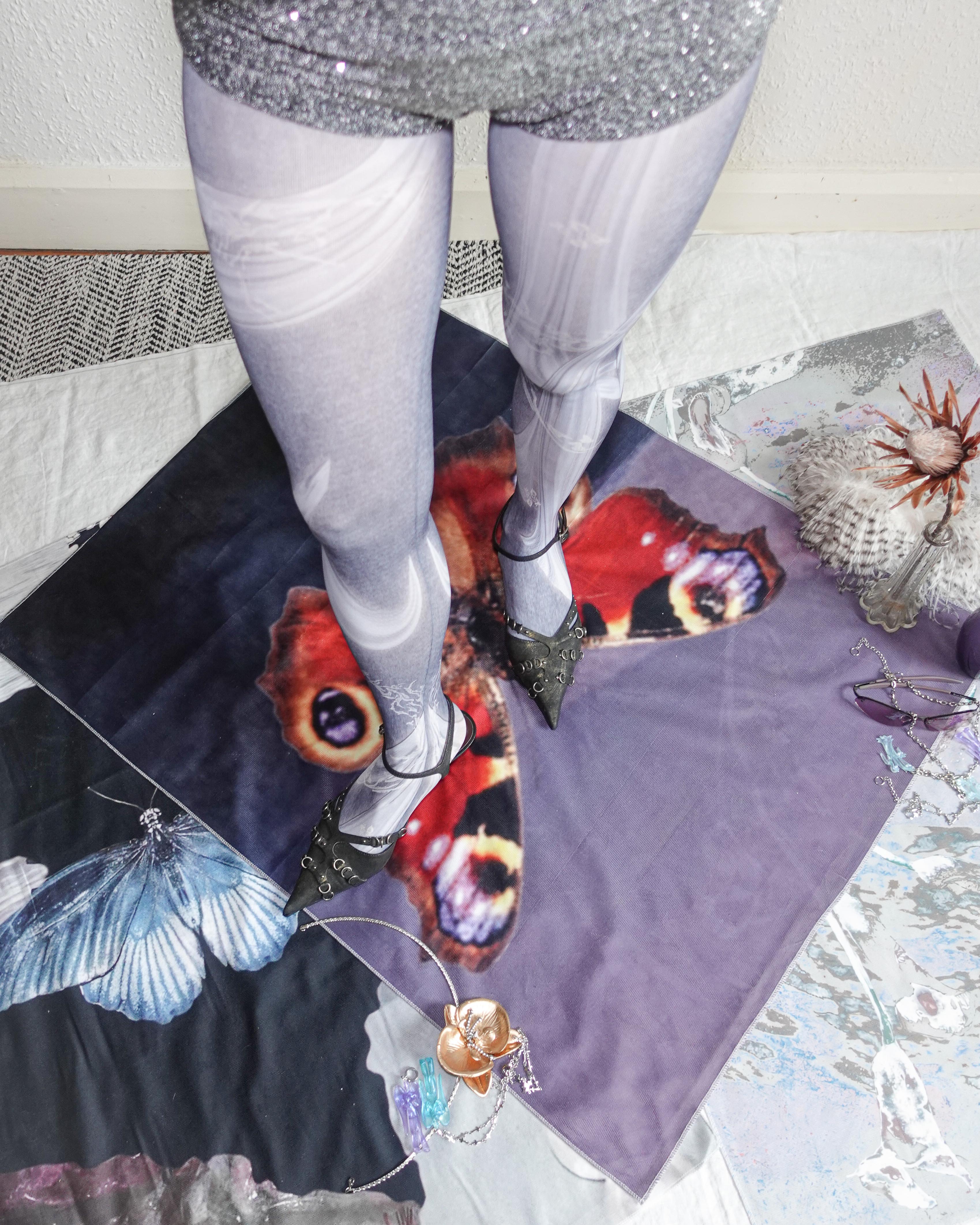 digital printed blue sheer tights with black kitten heel sandals 