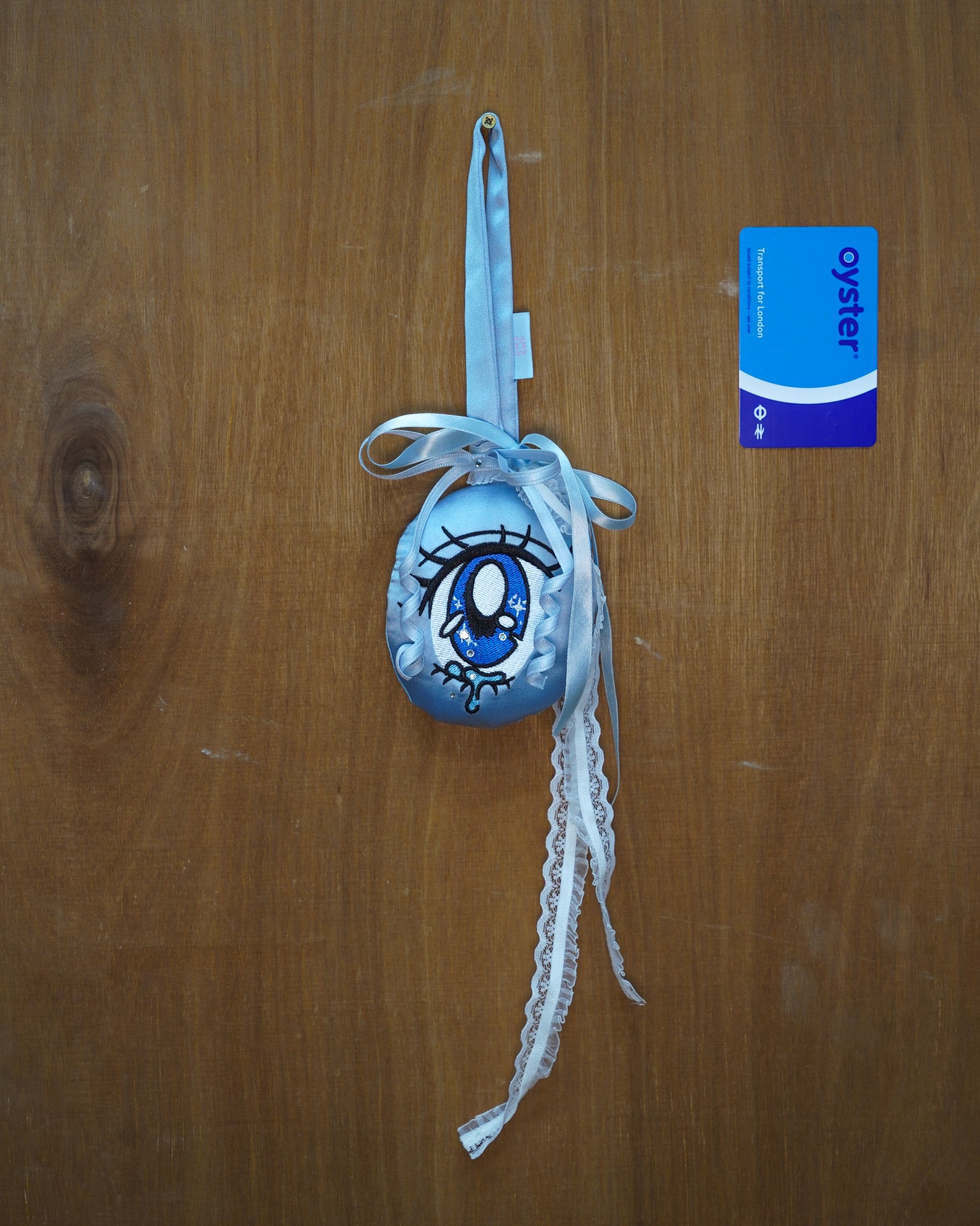 Dreamy Tear Blink Platinum Grey Bag Charm 01