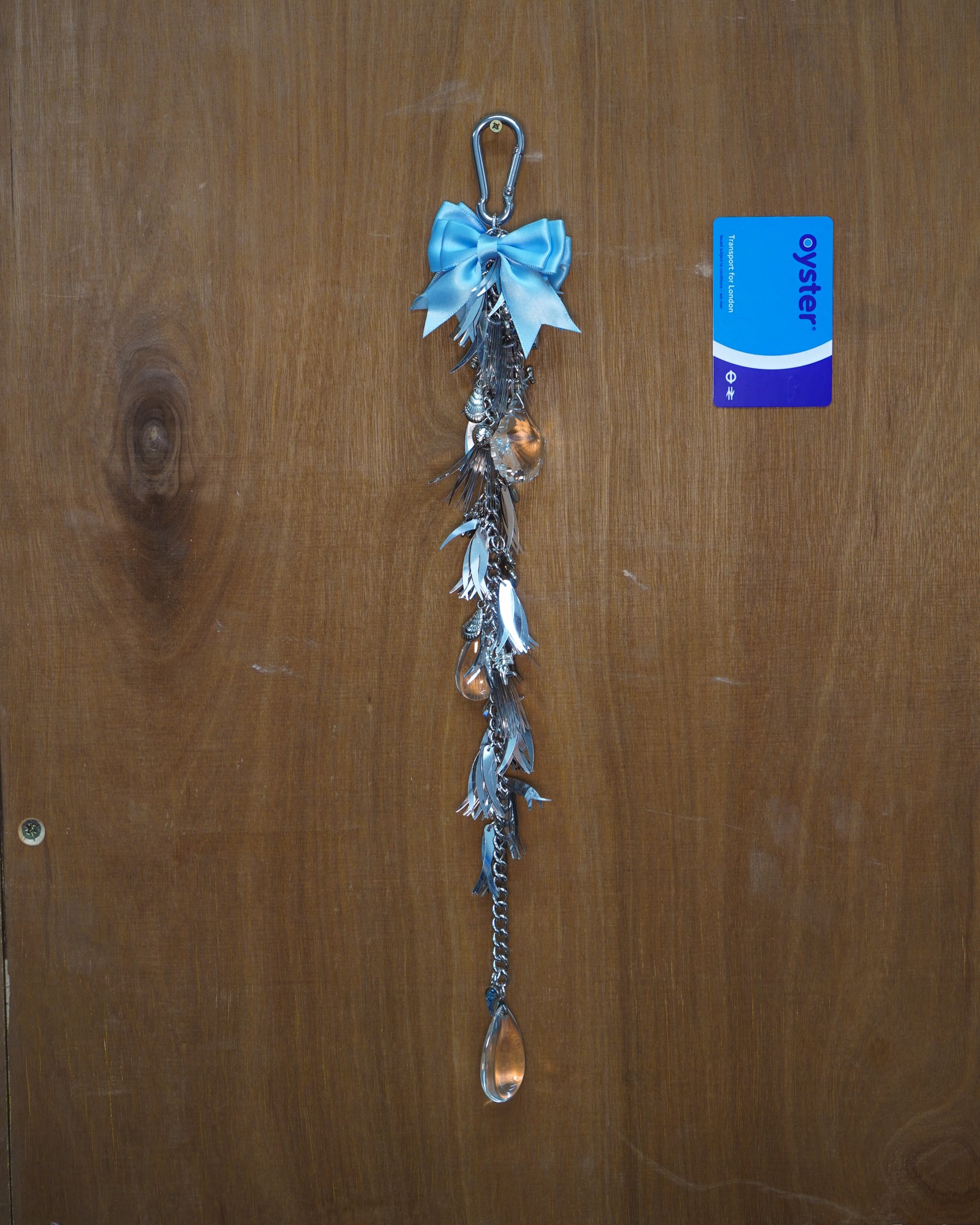 Antique Silver Metallic Feather Artisan Keychain - Long 03