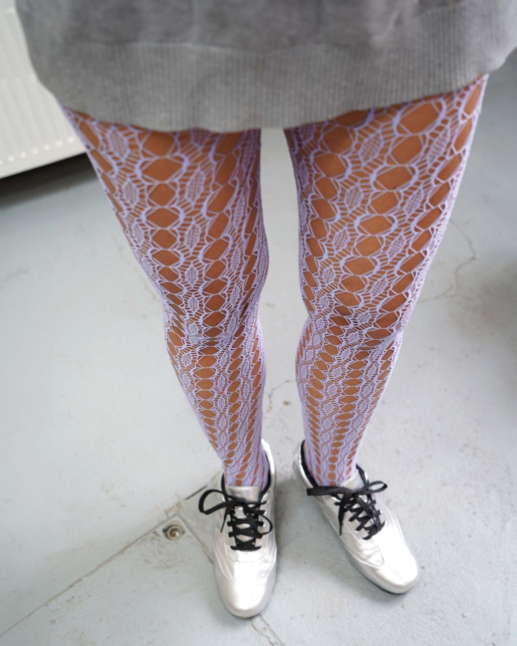 Cornflower Diamond Pattern Fishnet Tights 06