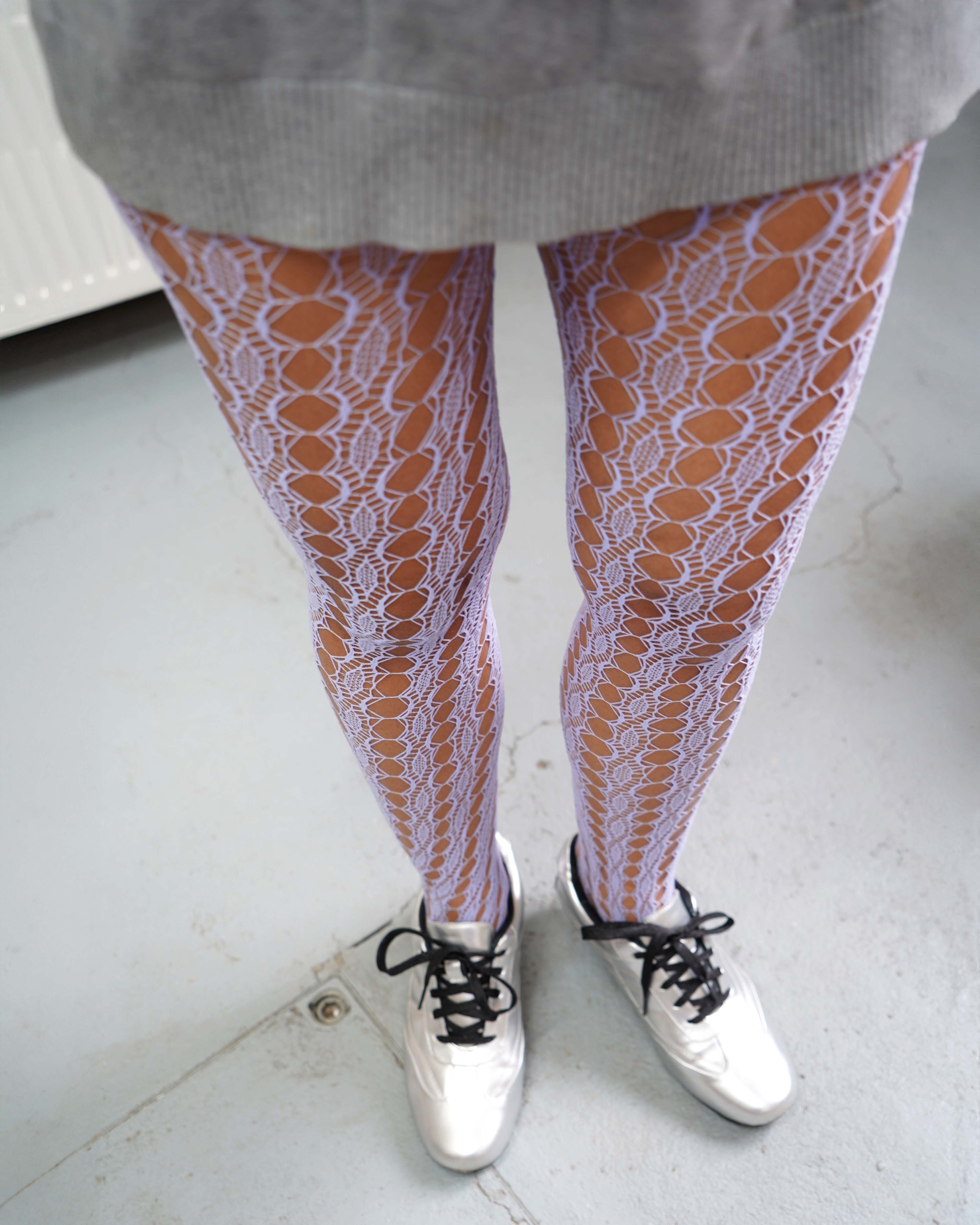 Cornflower Diamond Pattern Fishnet Tights 06
