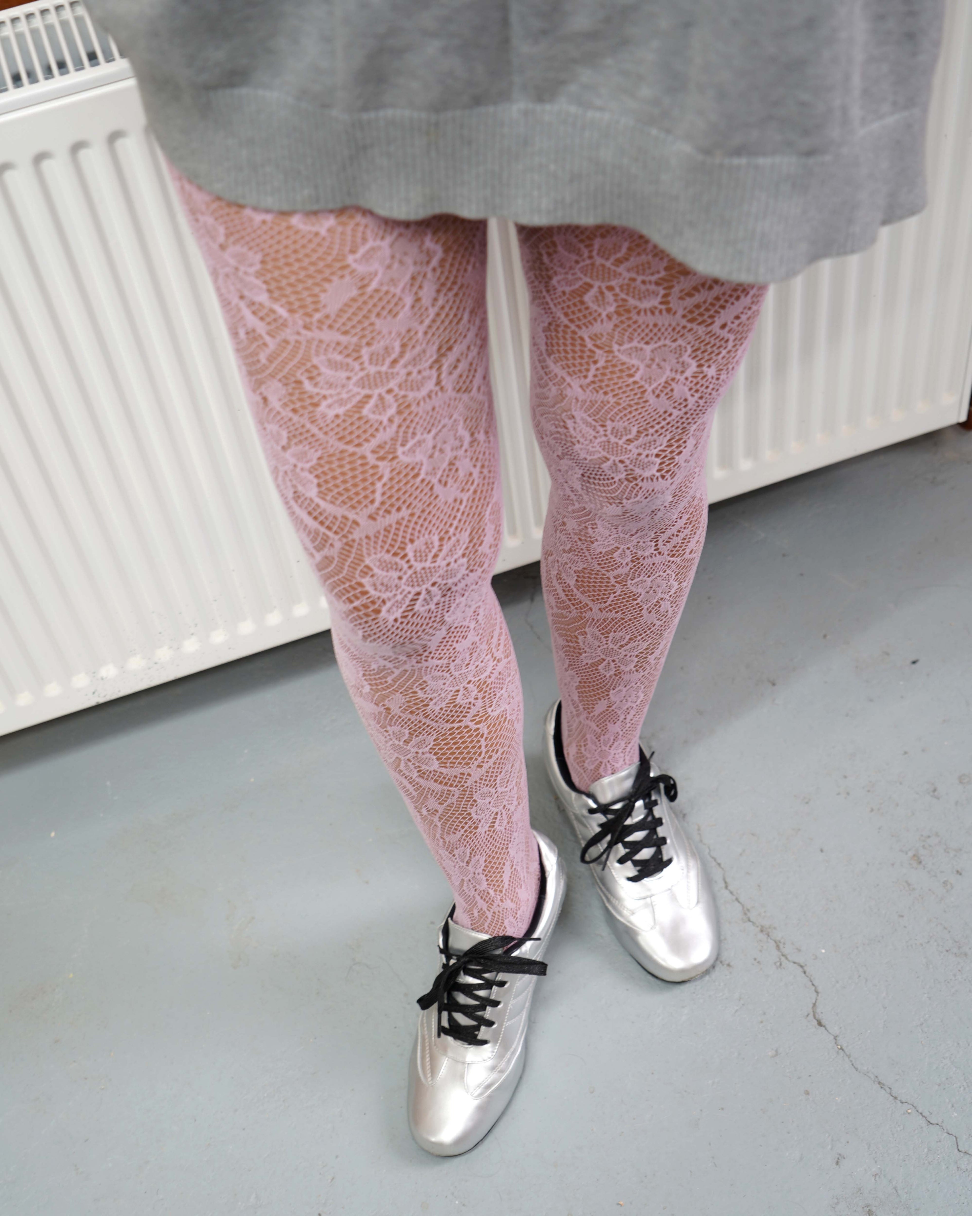 Classic Floral Pattern Puce Lace Tights 09